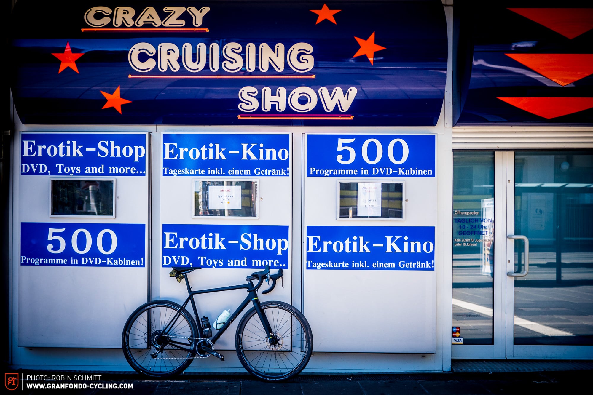 Gay Kino Crazy Cruising Show