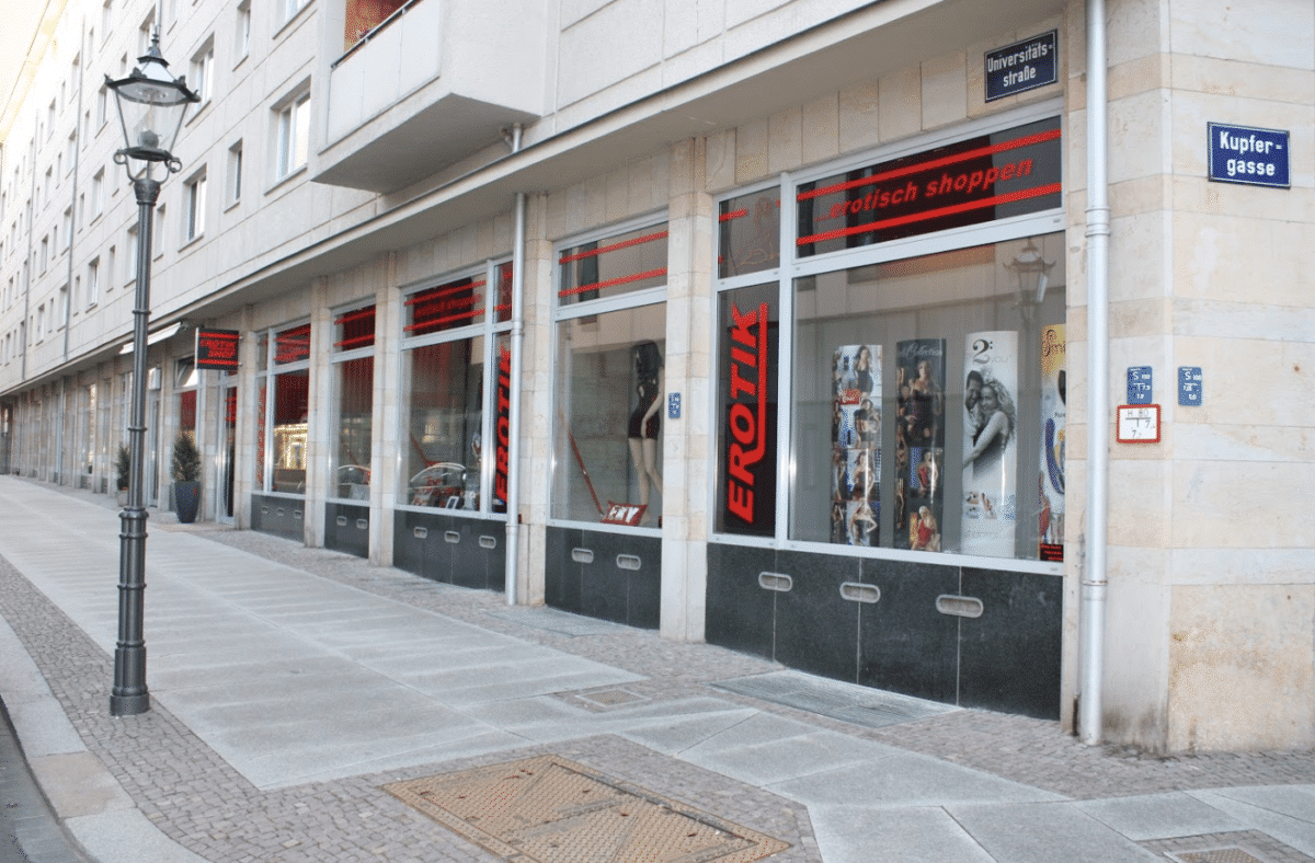 Erotic Shop Leipzig ? Every man is in good hands at the gay cinema