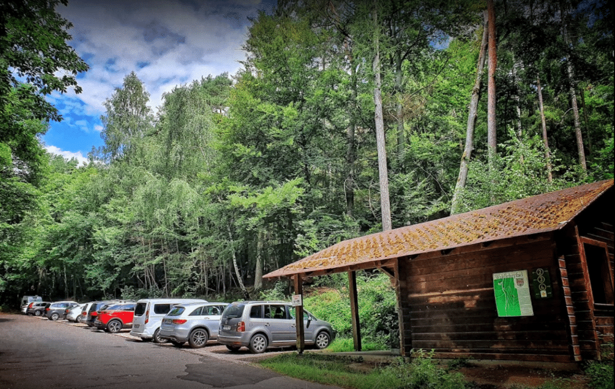 Waldparkplatz Obrunnschlucht ?️ Der halt für eine schnelle Nummer