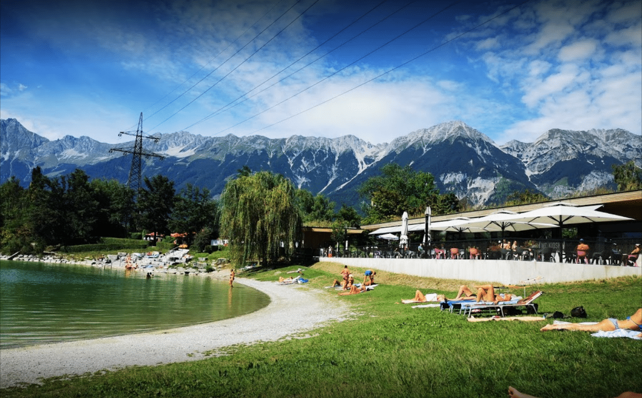 Rossau quarry pond