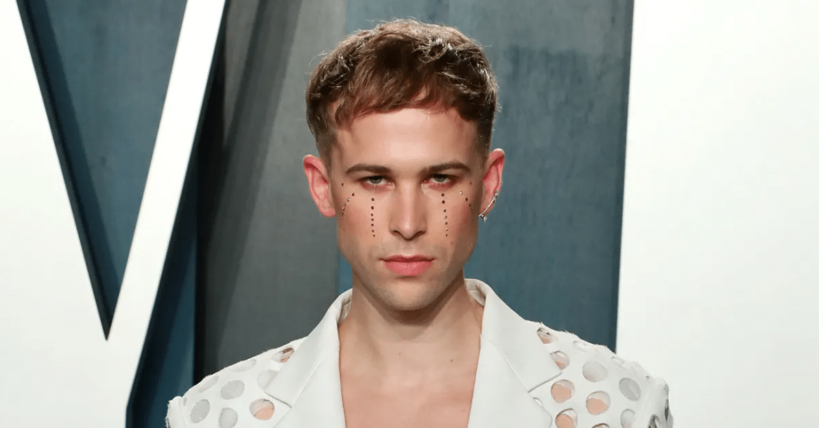 Outing Nr. 1: Tommy Dorfman